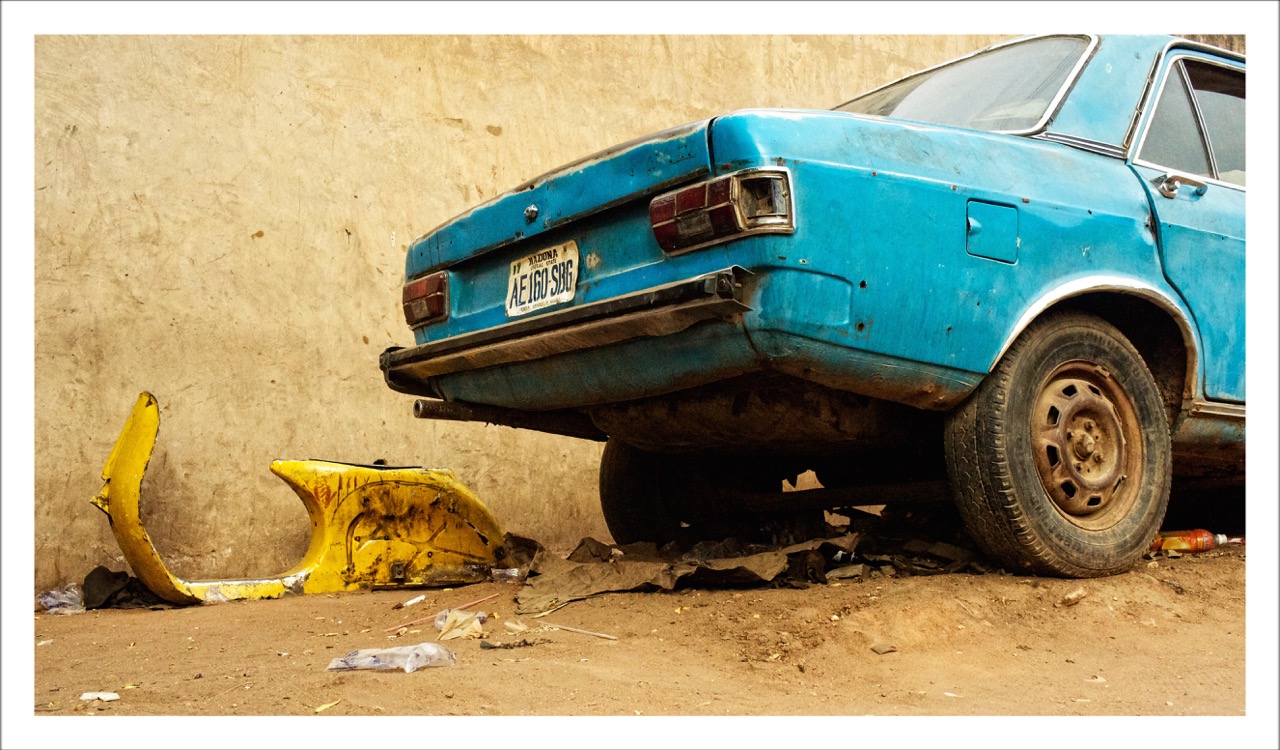 YOLA / Blue & Green, 2012. © Franck Abd-Bakar Fanny. Courtesy Fondation Donwahi